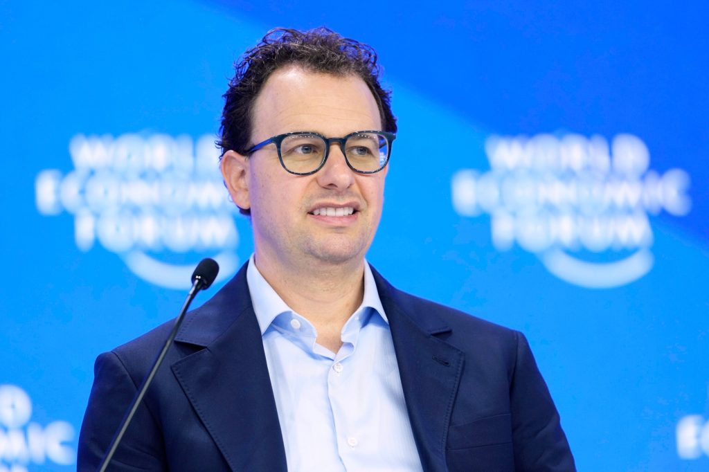 anthropic ai investment - Anthropic, Microsoft Expand AI Data Center Investments